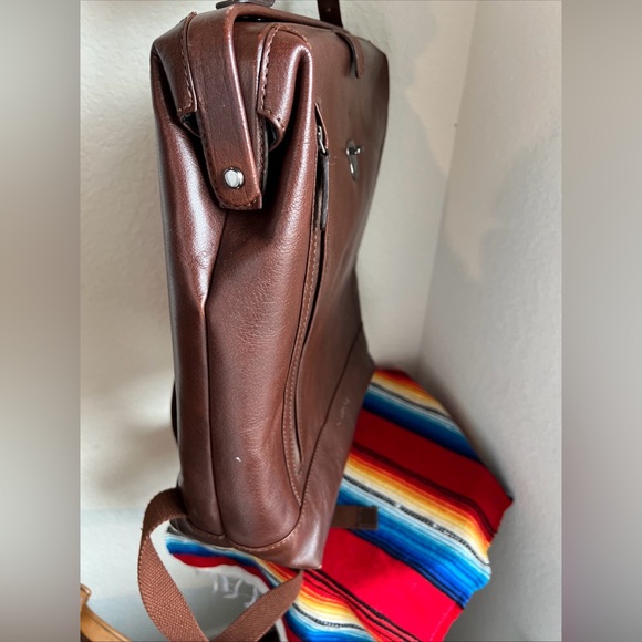 Genicci Leather Backpack Brown Laptop Work School Bag - Picture 13 of 16